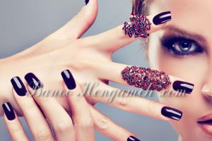 آموزش کاشت ناخن با ژل
